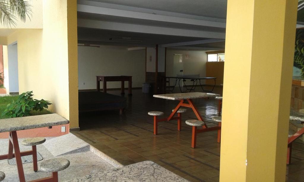 Caldas Novas - Go - Apartamento Parque Das Aguas Quentes Bloco 1 - Em Frente Clube Prive Zewnętrze zdjęcie